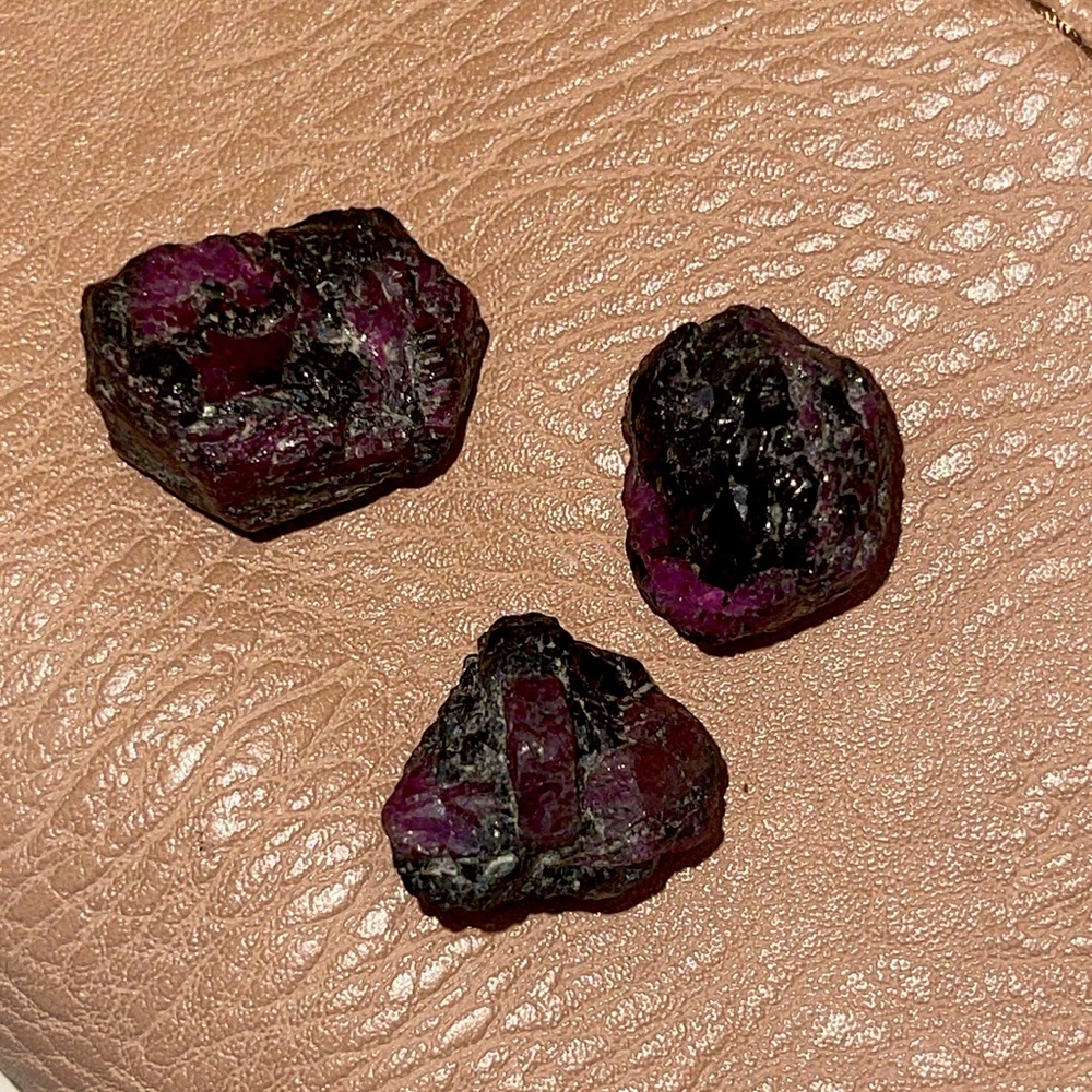 3 LEFT! Rough GEMMY Ruby Slabs & Chunks w/ Black Tourmaline - Picture 12 of 14